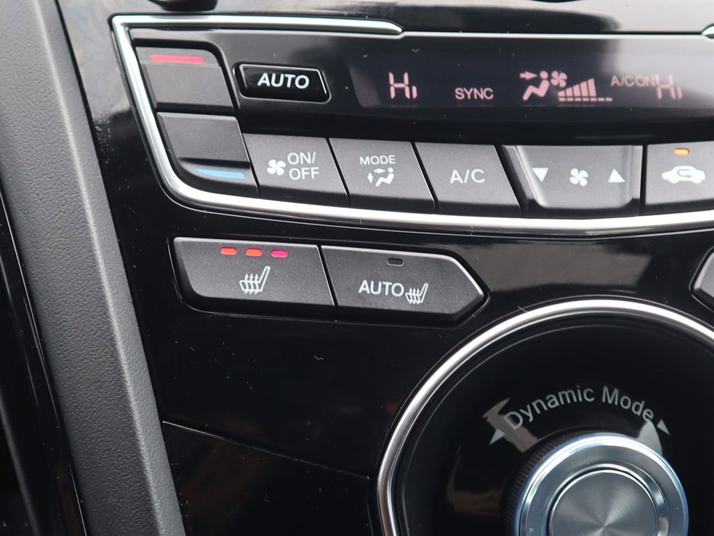 Used 2024 Acura RDX SH-AWD image 17