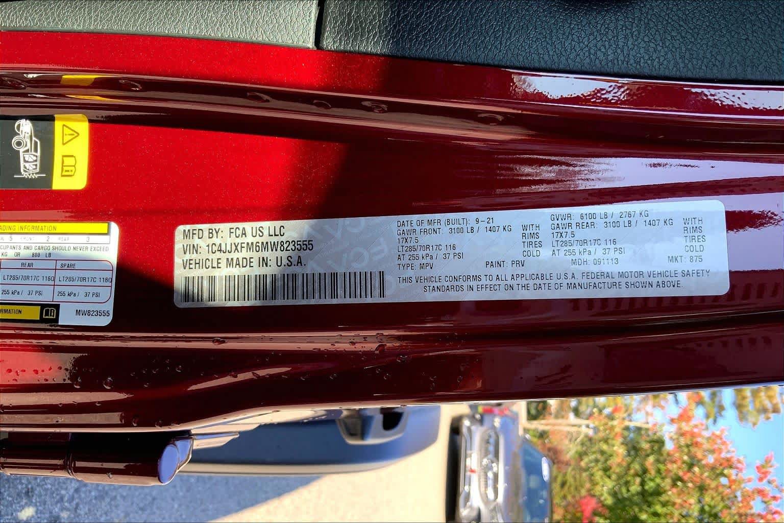 Used 2021 Jeep Wrangler Unlimited Rubicon AWD/4WD image 37