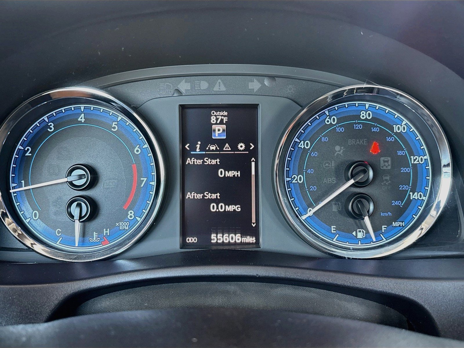 Used 2019 Toyota Corolla SE FWD image 8