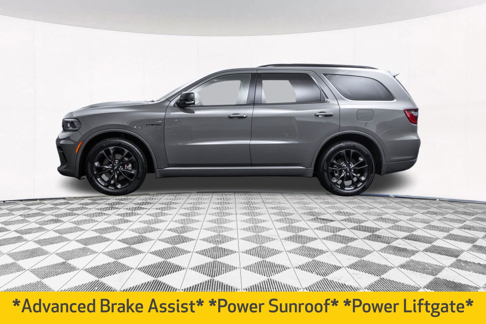 Used 2024 Dodge Durango R/T AWD/4WD image 8