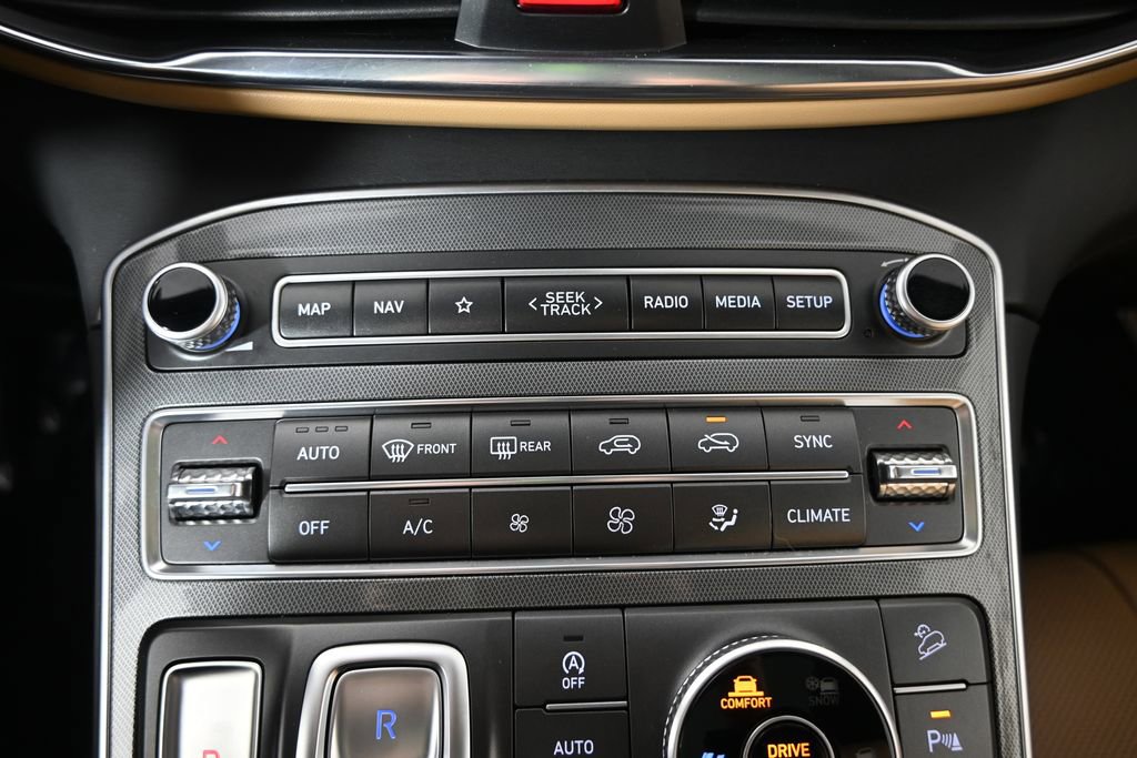 Used 2023 Hyundai Santa Fe Calligraphy AWD/4WD image 30