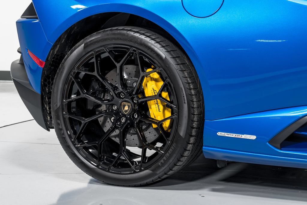 Used 2023 Lamborghini Huracan EVO AWD/4WD image 54