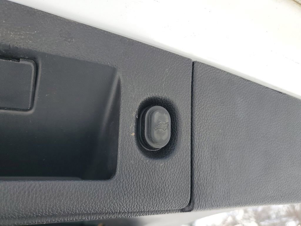 Used 2019 Chevrolet Tahoe LT image 8