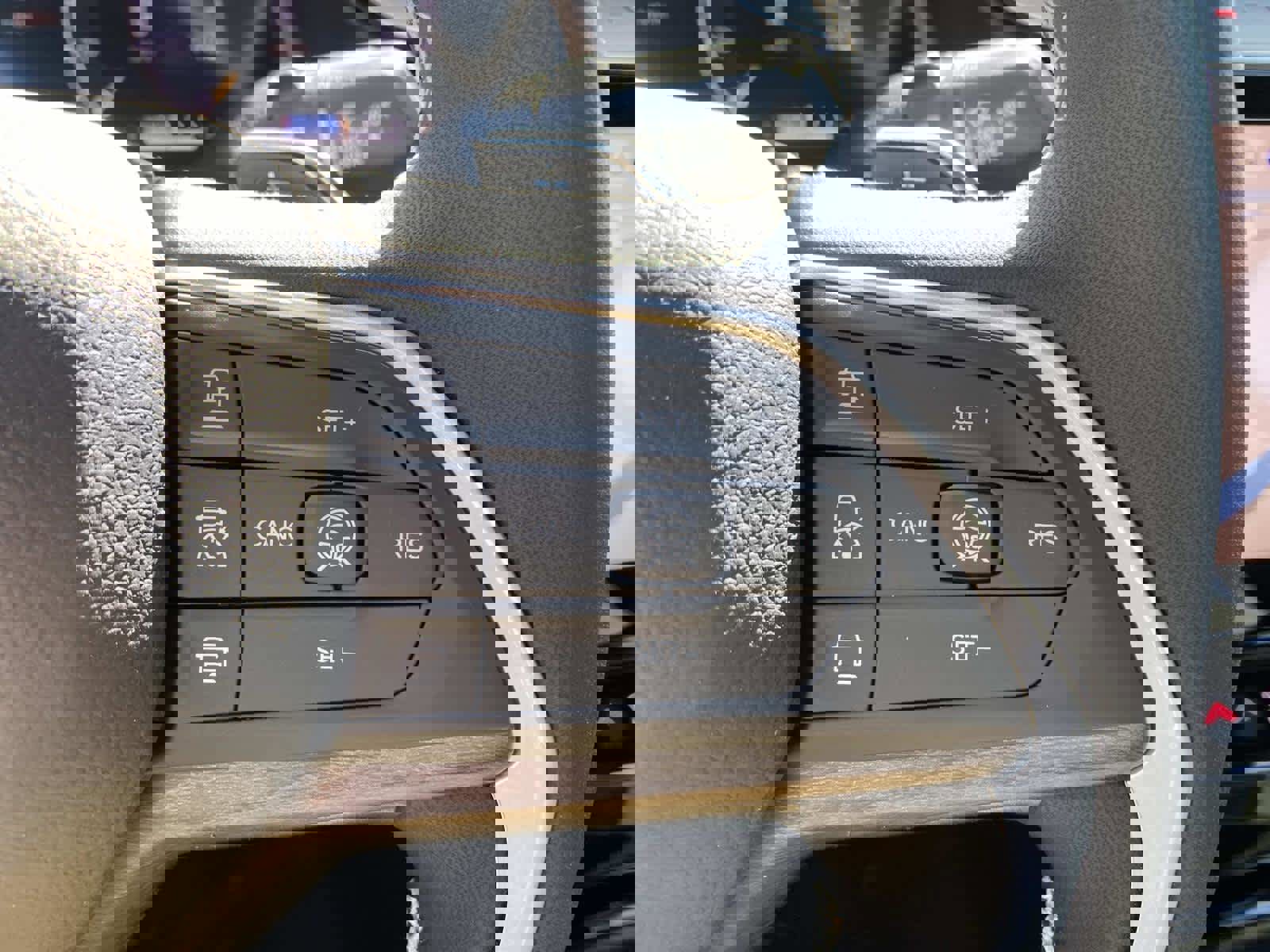 New 2026 Jeep Grand Cherokee Altitude image 14