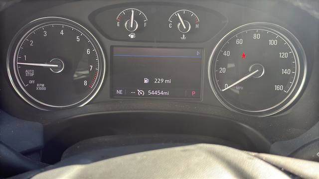 Used 2023 Buick Enclave Essence FWD image 10