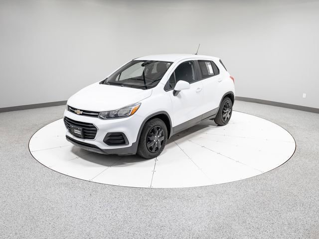 Used 2017 Chevrolet Trax LS w/ Fleet Convenience Package image 32