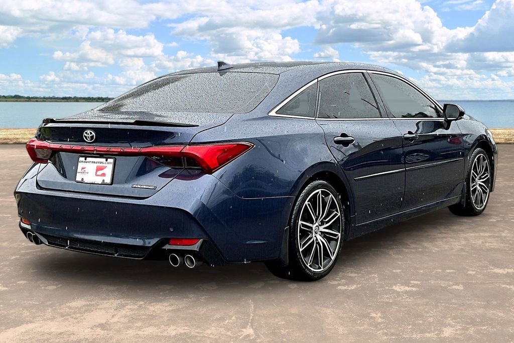 Used 2019 Toyota Avalon Touring w/ Advanced Safety Package FWD image 4