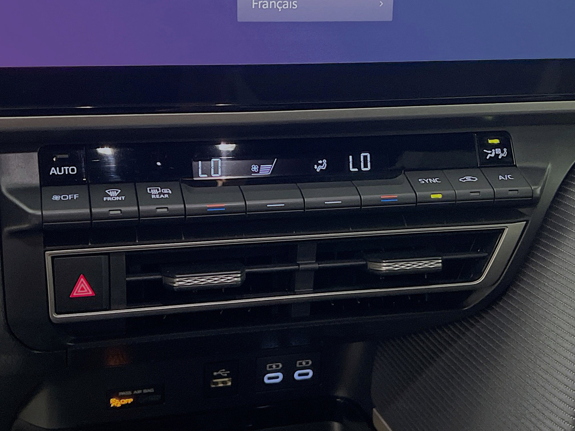 Used 2025 Toyota Camry SE w/ Multimedia Upgrade Package FWD image 26
