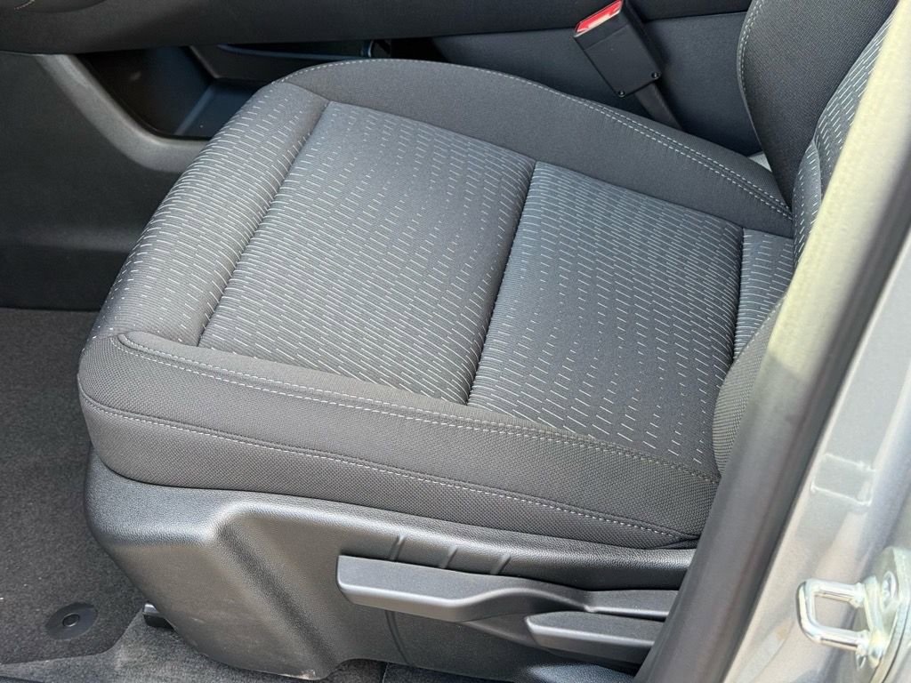 New 2026 Chevrolet Equinox LT image 9