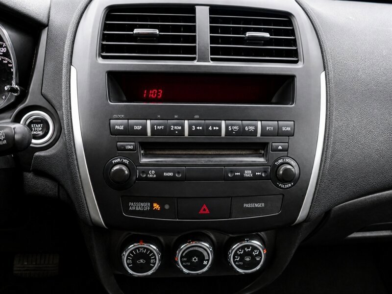 Used 2013 Mitsubishi Outlander Sport SE AWD/4WD image 17