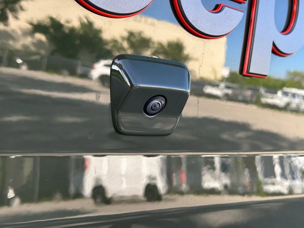 Certified 2023 Jeep Gladiator Mojave w/ LED Lighting Group image 33