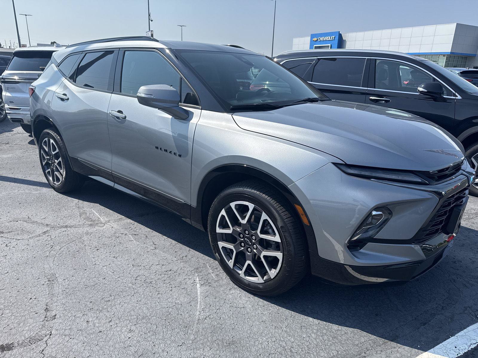Used 2025 Chevrolet Blazer RS FWD image 5