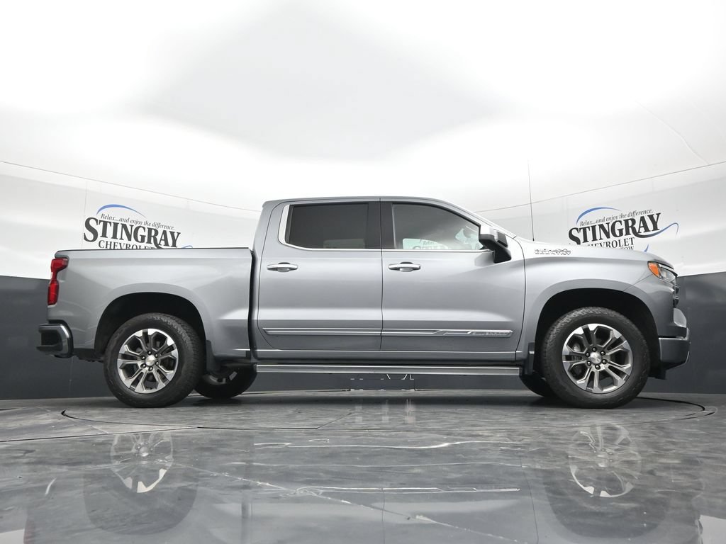 Certified 2024 Chevrolet Silverado 1500 High Country w/ Technology Package AWD/4WD image 36