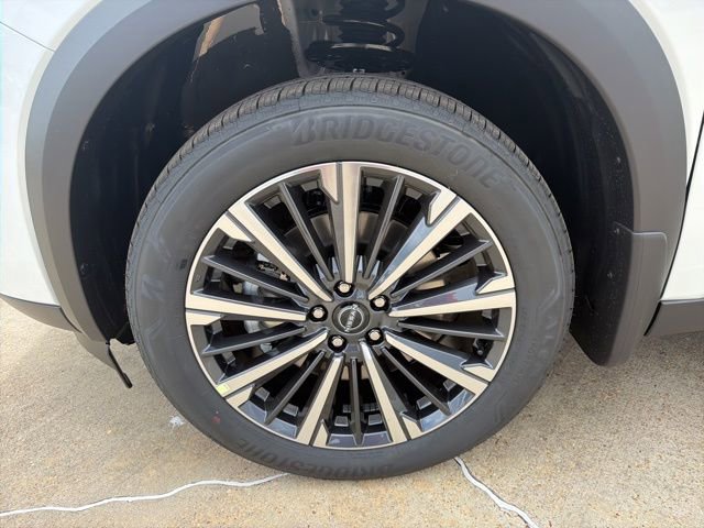 New 2026 Nissan Pathfinder Platinum image 8