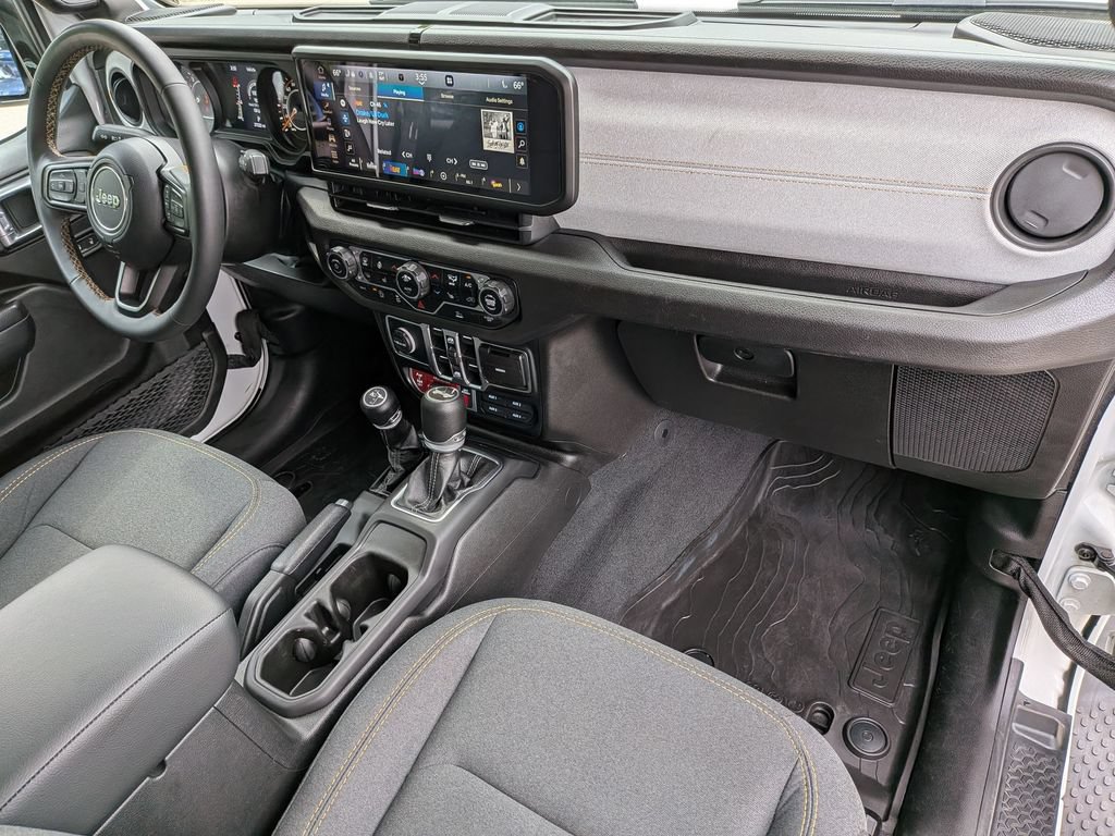 Used 2024 Jeep Wrangler Unlimited Sport AWD/4WD image 29