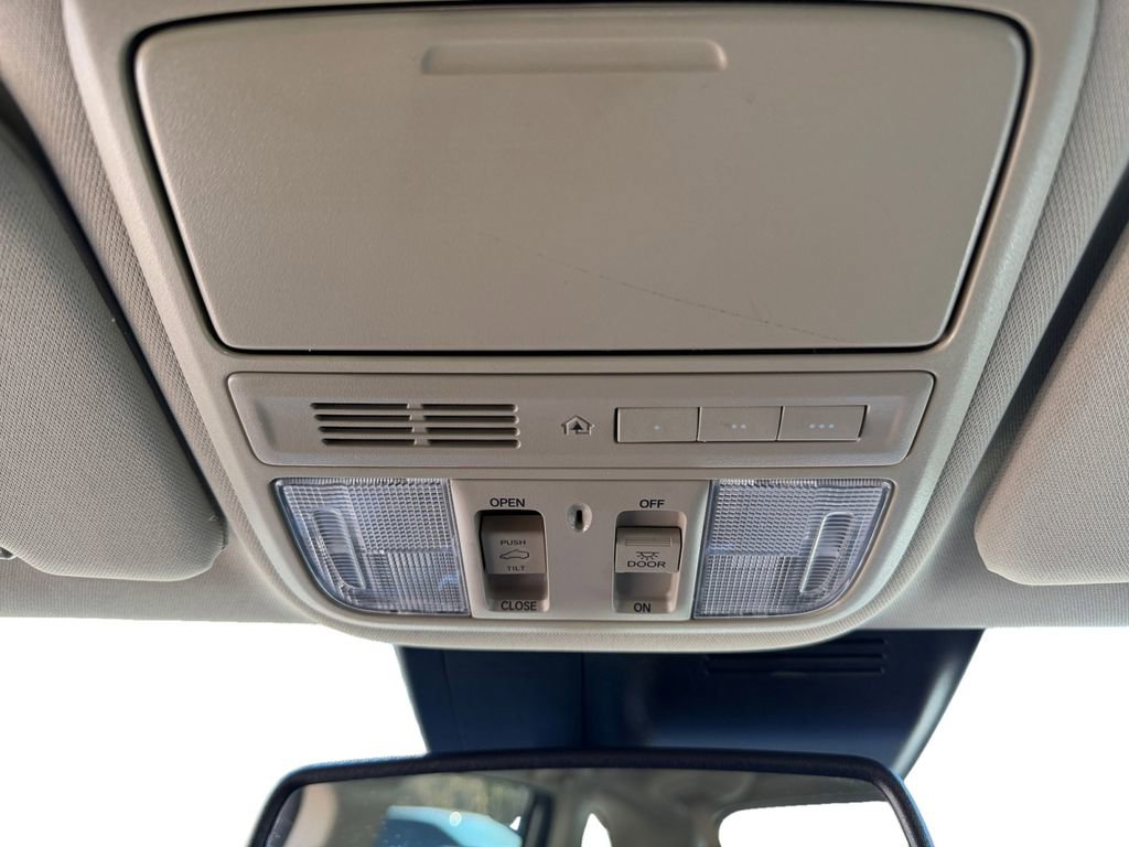 Used 2019 Honda CR-V EX-L image 18