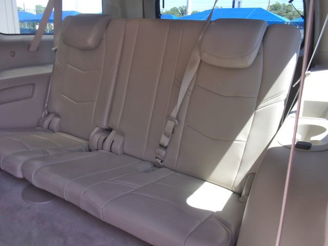 Used 2017 Cadillac Escalade ESV Premium Luxury AWD/4WD image 12