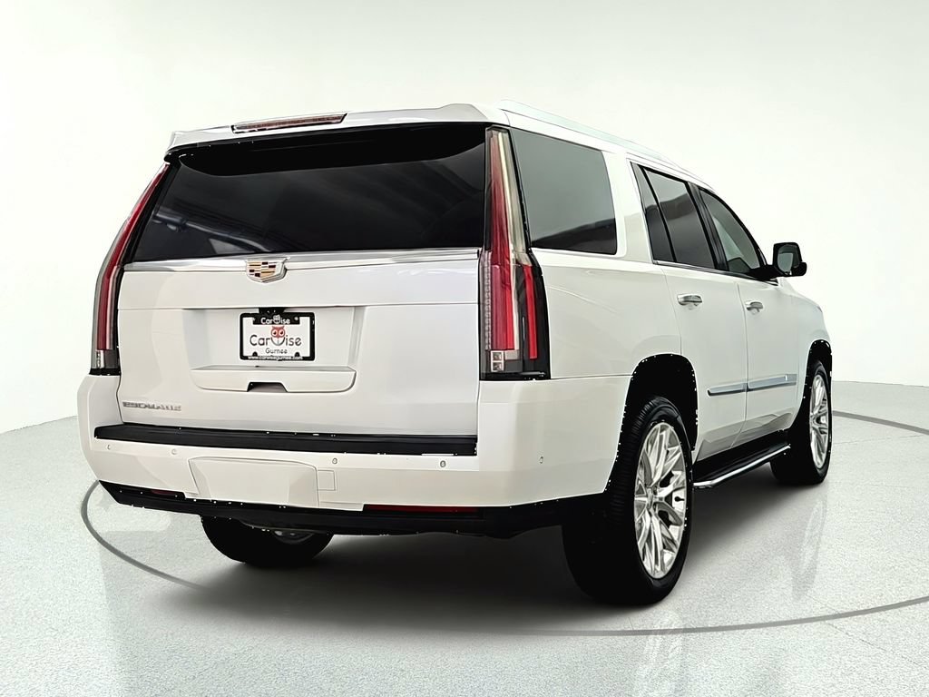 Used 2018 Cadillac Escalade Luxury AWD/4WD image 7