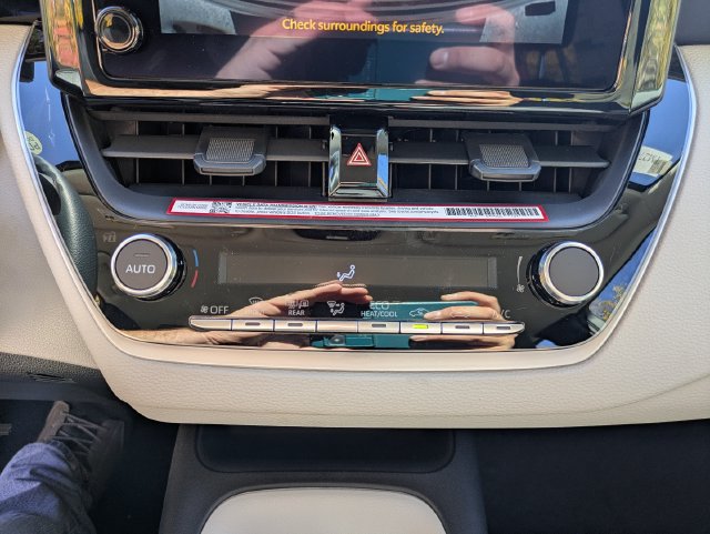 New 2027 Toyota Corolla LE FWD image 23