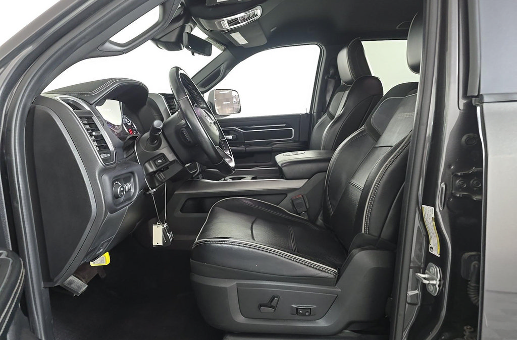 Used 2022 RAM 2500 Laramie AWD/4WD image 3