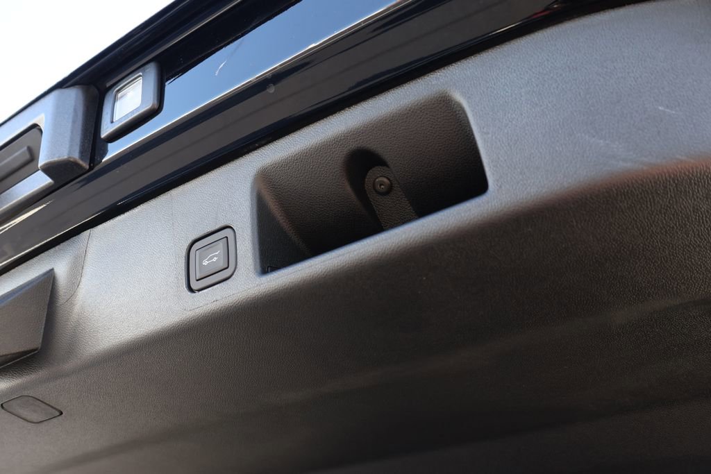 New 2026 Chevrolet Equinox EV LT image 41