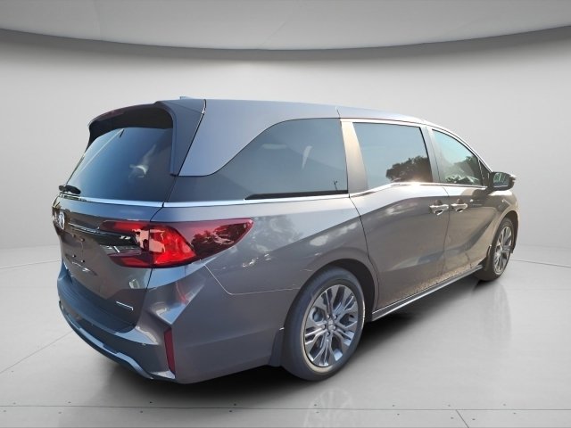 New 2026 Honda Odyssey Touring image 8