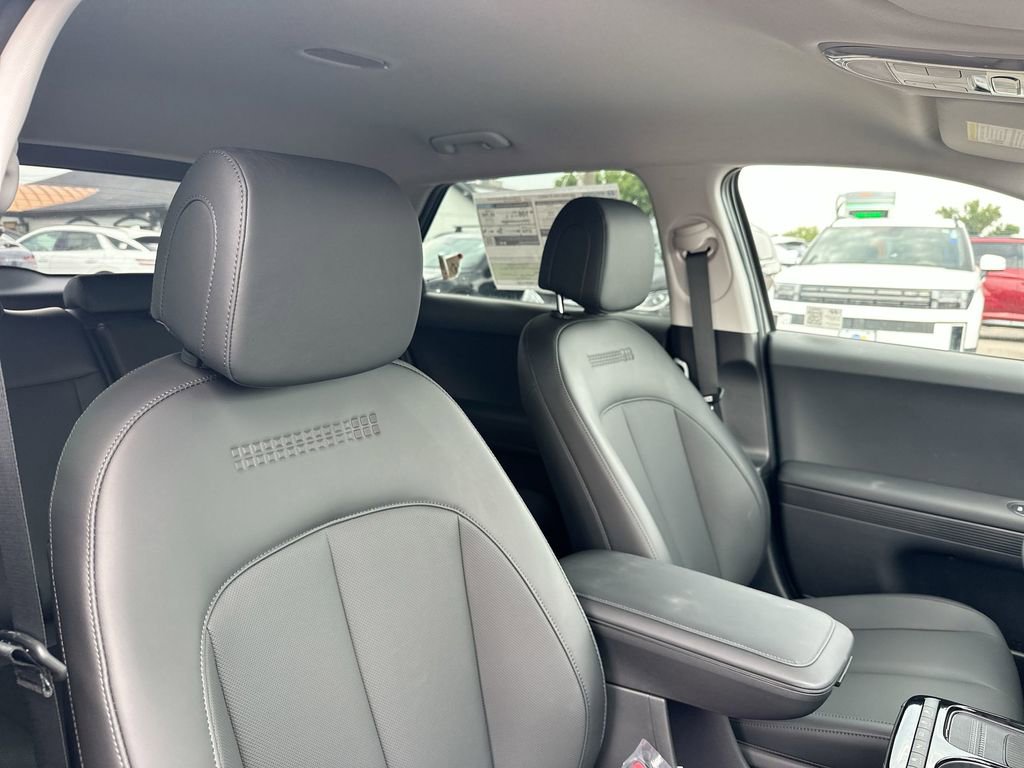 New 2025 Hyundai Ioniq 5 SEL image 51