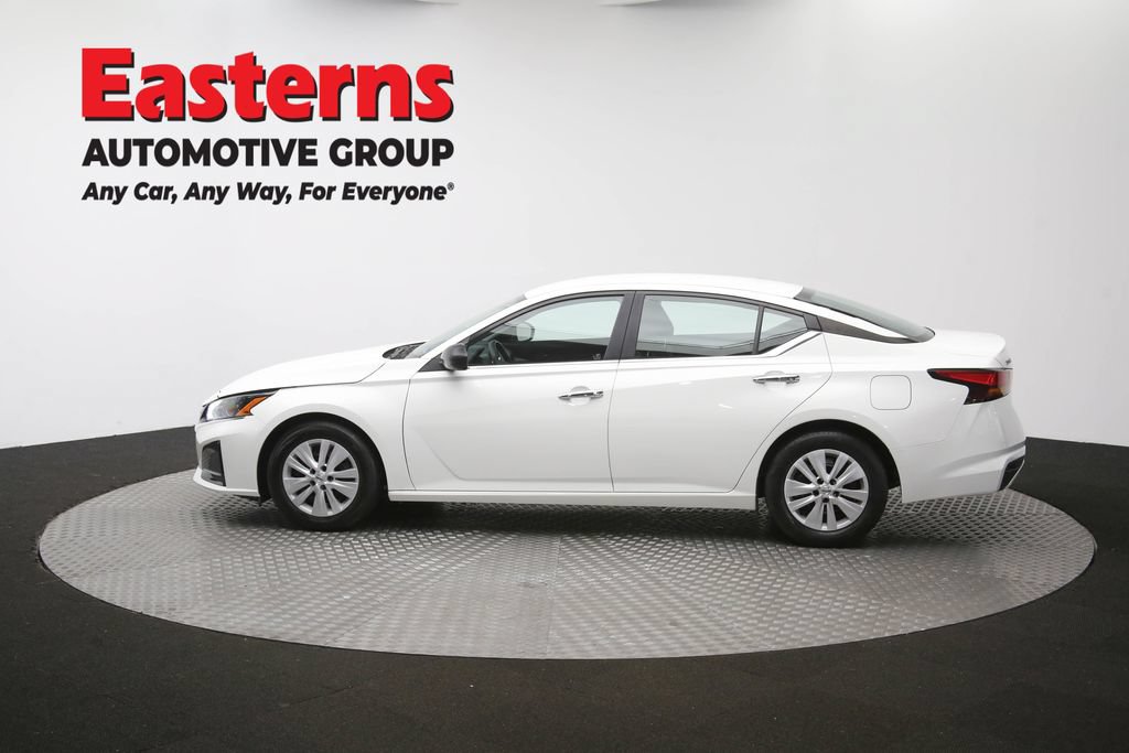 Used 2024 Nissan Altima 2.5 S FWD image 59