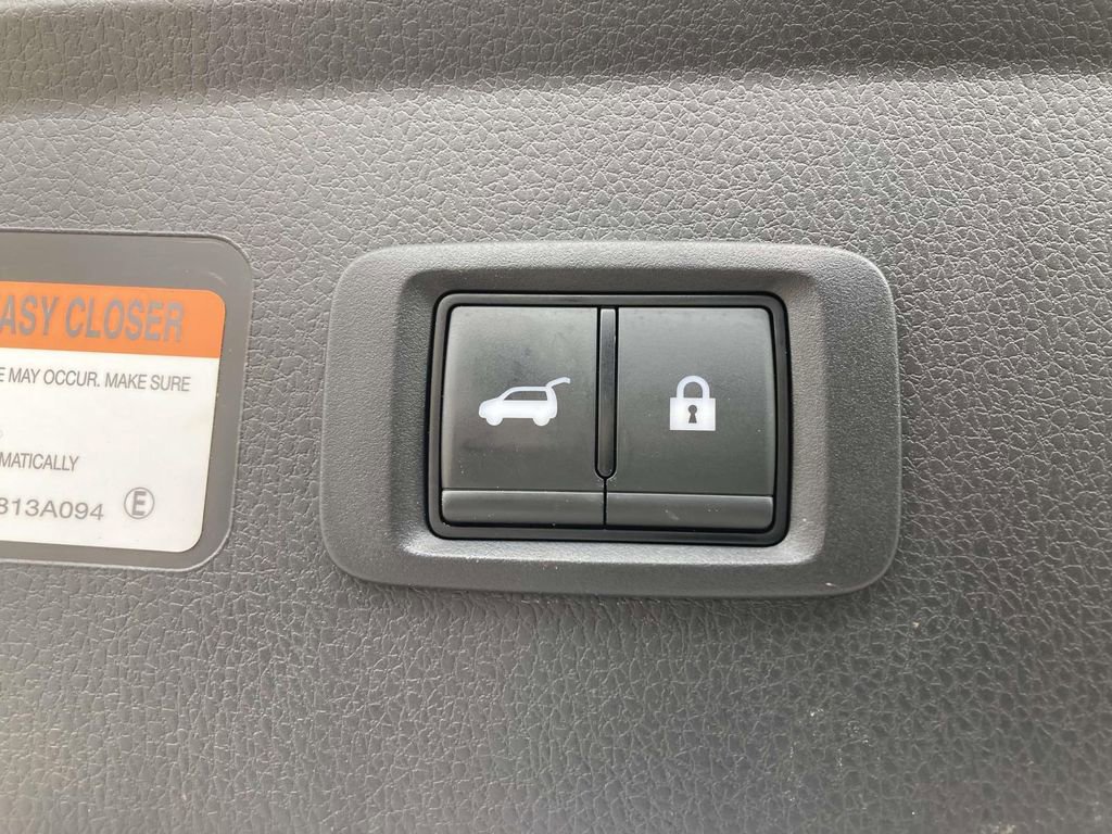 Used 2025 Mitsubishi Eclipse Cross SE image 14