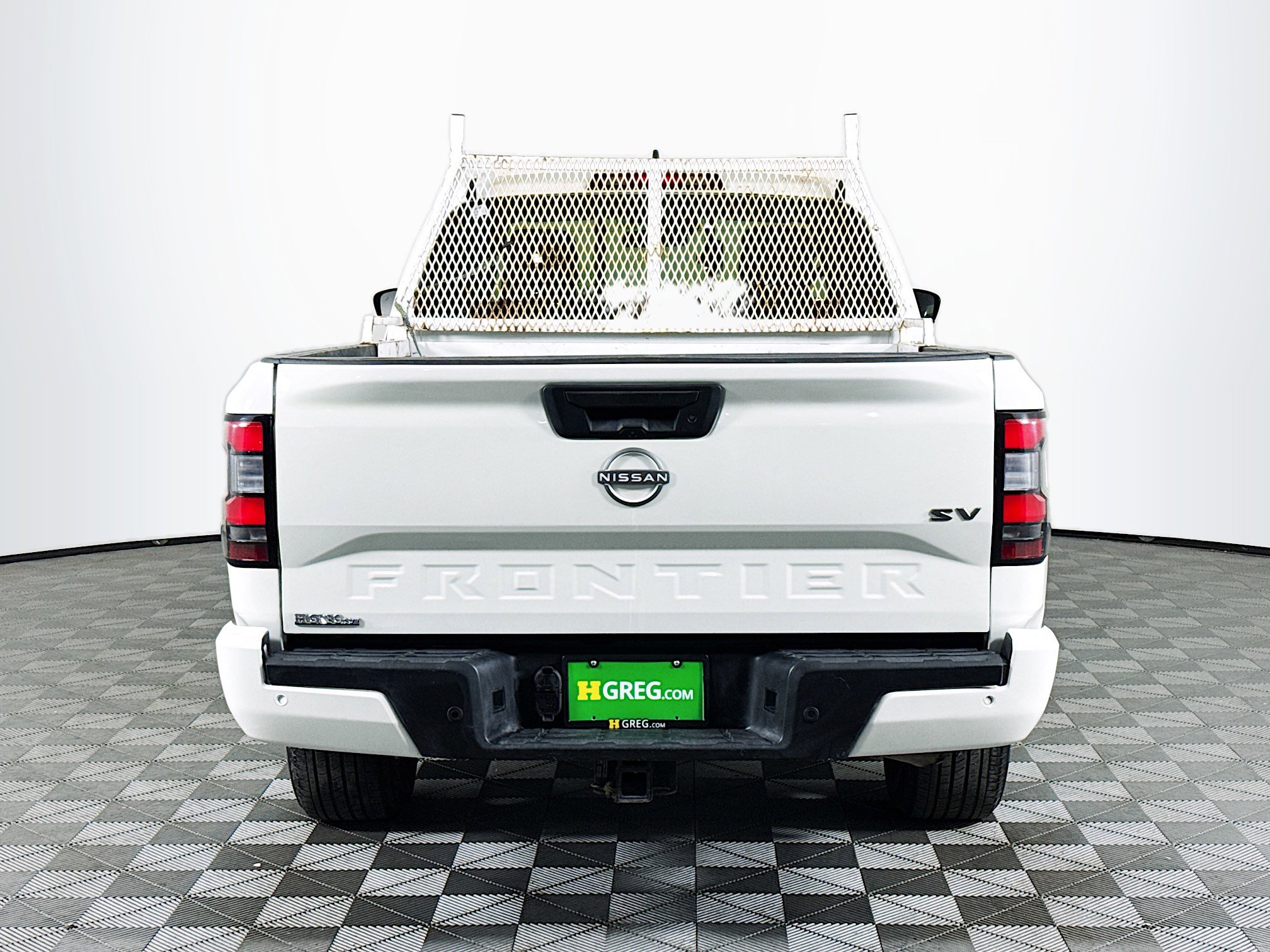 Used 2023 Nissan Frontier SV w/ SV Convenience Package image 8