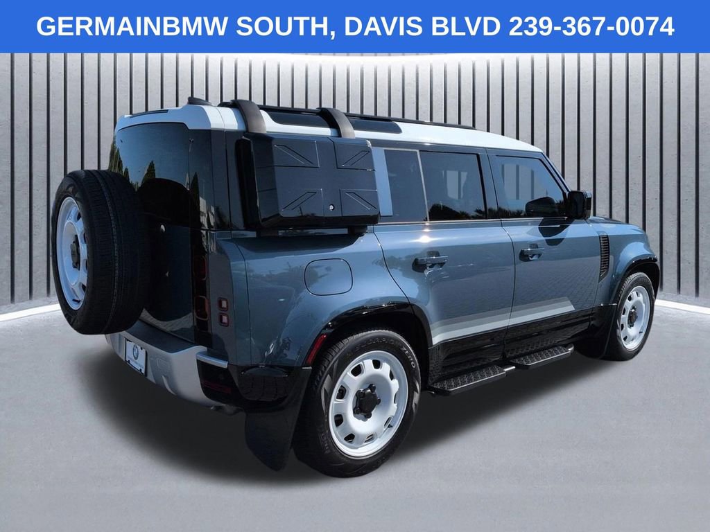 Used 2025 Land Rover Defender 110 S AWD/4WD image 5