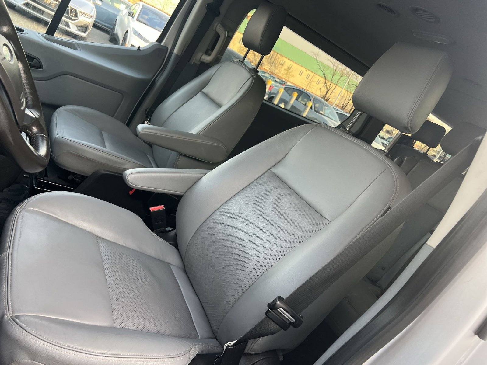 Certified 2018 Ford Transit 150 XLT image 13