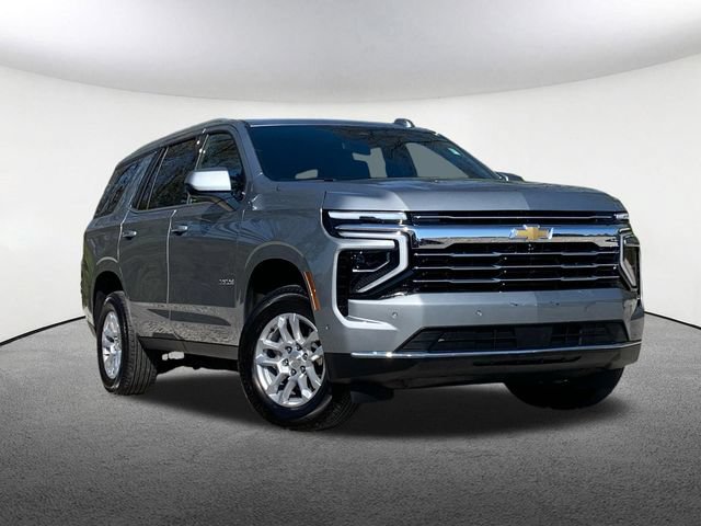 Used 2025 Chevrolet Tahoe LT AWD/4WD image 2