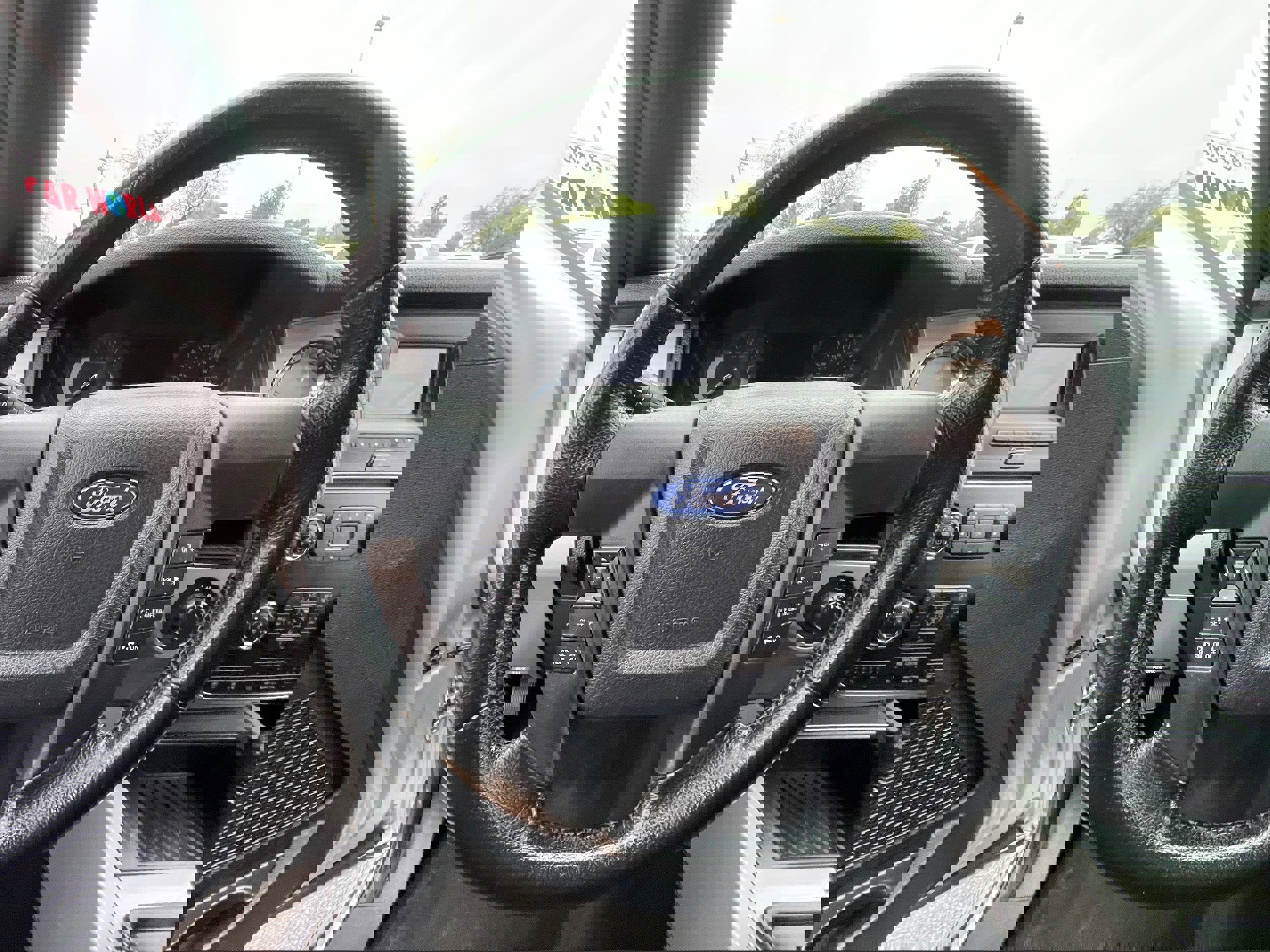 Used 2017 Ford Expedition EL XLT image 16