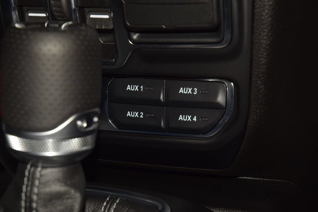 Used 2026 Jeep Gladiator Mojave AWD/4WD image 39