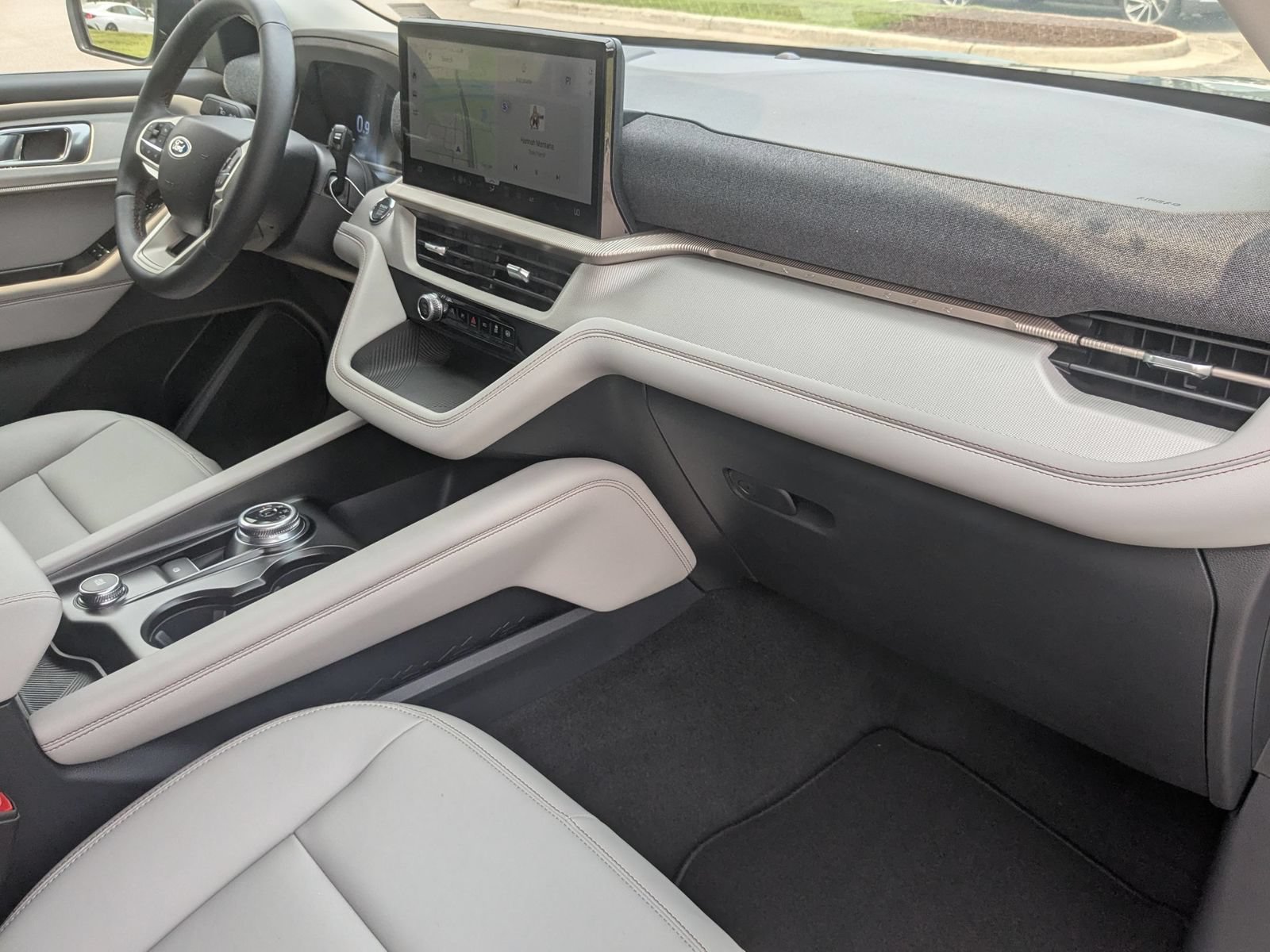 New 2026 Ford Explorer Active w/ Active Comfort Package AWD/4WD image 40