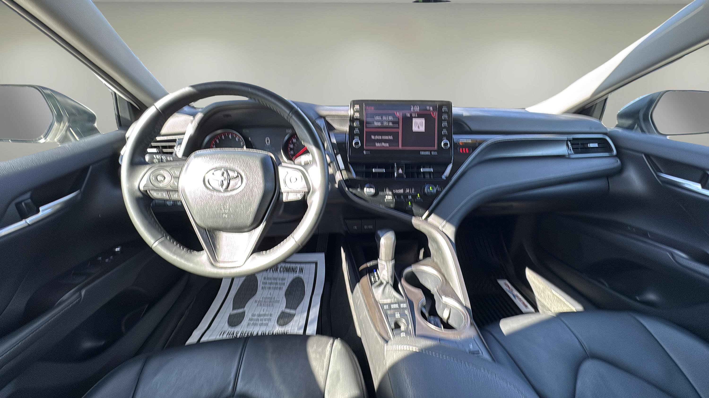Used 2024 Toyota Camry XSE image 9