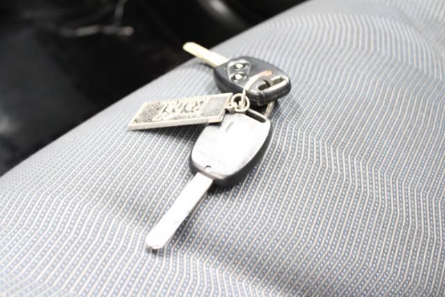 Used 2010 Honda Fit Sport image 12