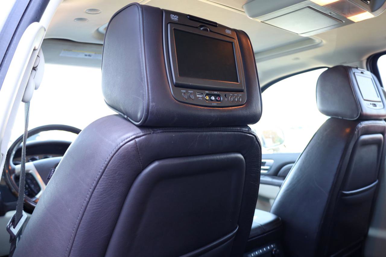 Used 2014 Cadillac Escalade Platinum image 16