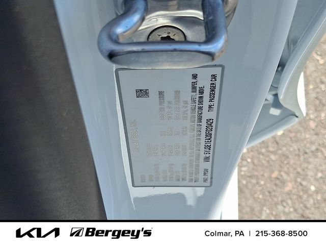 Used 2025 Tesla Model 3 Long Range RWD image 27