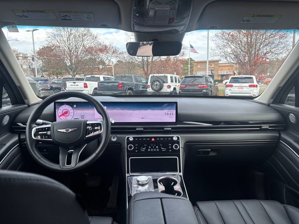 Used 2025 Genesis GV80 2.5T Standard image 10