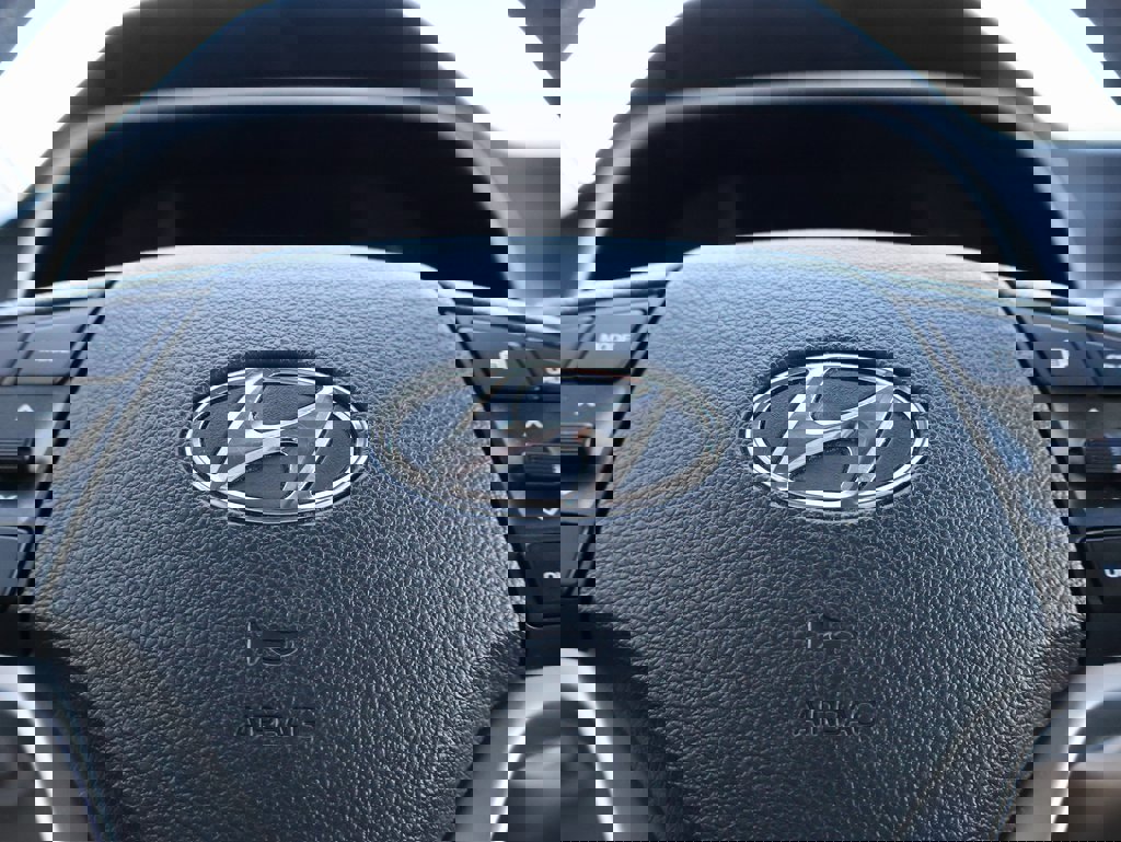 Used 2019 Hyundai Tucson Value w/ Cargo Package image 27