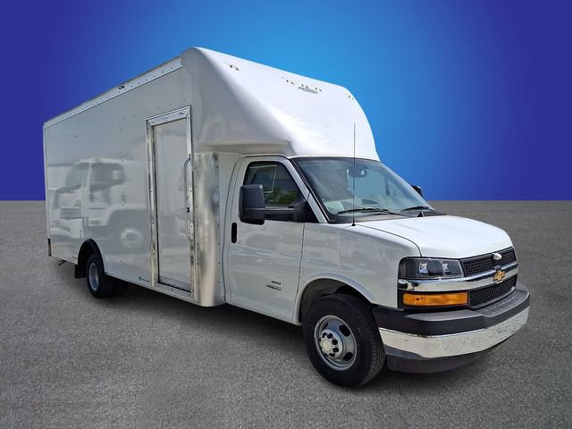 New 2024 Chevrolet Express 4500 w/ Driver Convenience Package RWD image 2