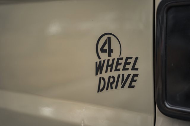 Used 2022 Jeep Gladiator Willys image 8