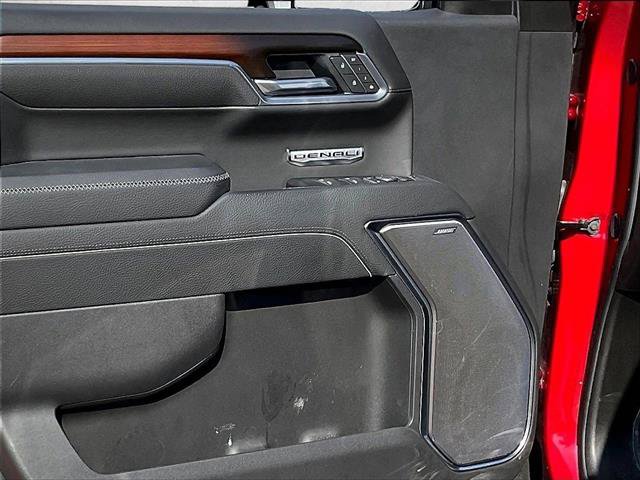 Used 2024 GMC Sierra 1500 Denali AWD/4WD image 16