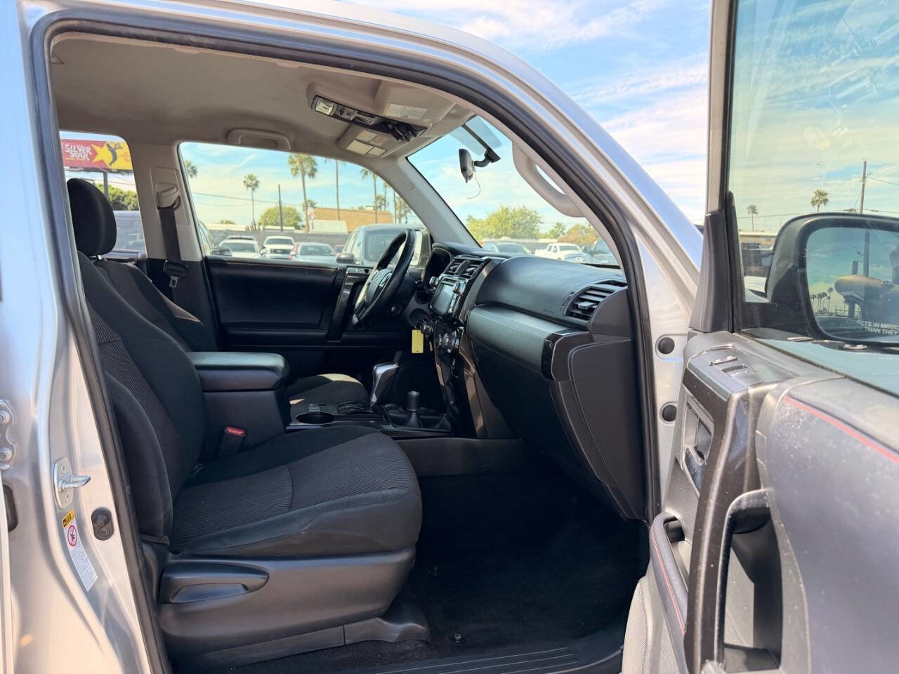Used 2018 Toyota 4Runner TRD Off-Road image 25