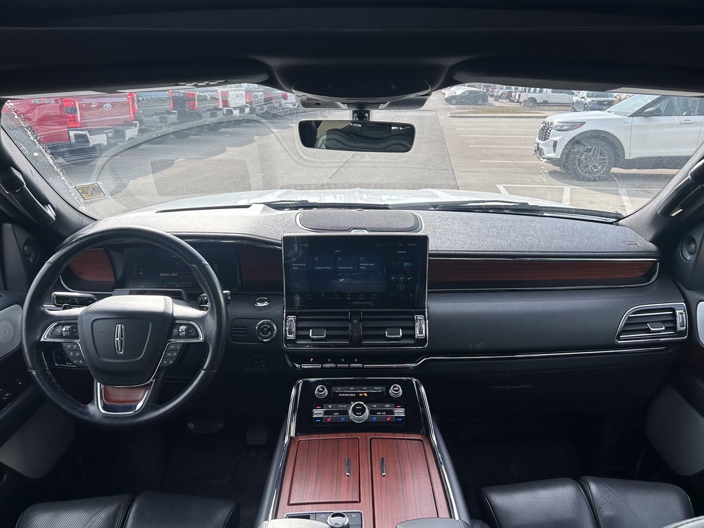 Used 2023 Lincoln Navigator Reserve image 33