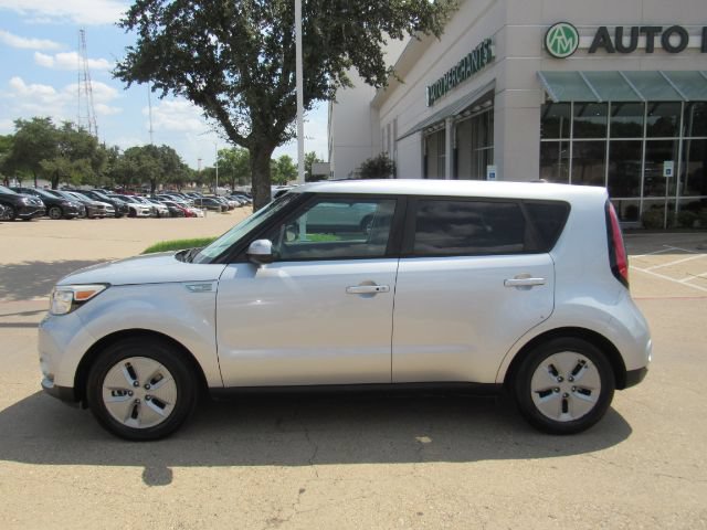 Used 2017 Kia Soul EV-e FWD image 10