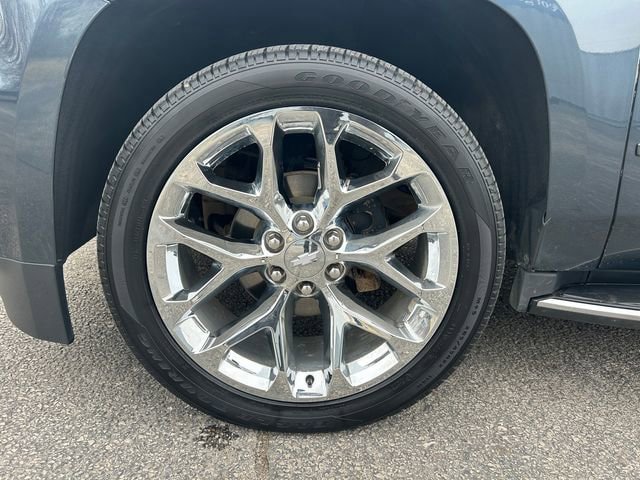 Used 2020 Chevrolet Tahoe Premier w/ Premier 6.2L Value Package AWD/4WD image 10
