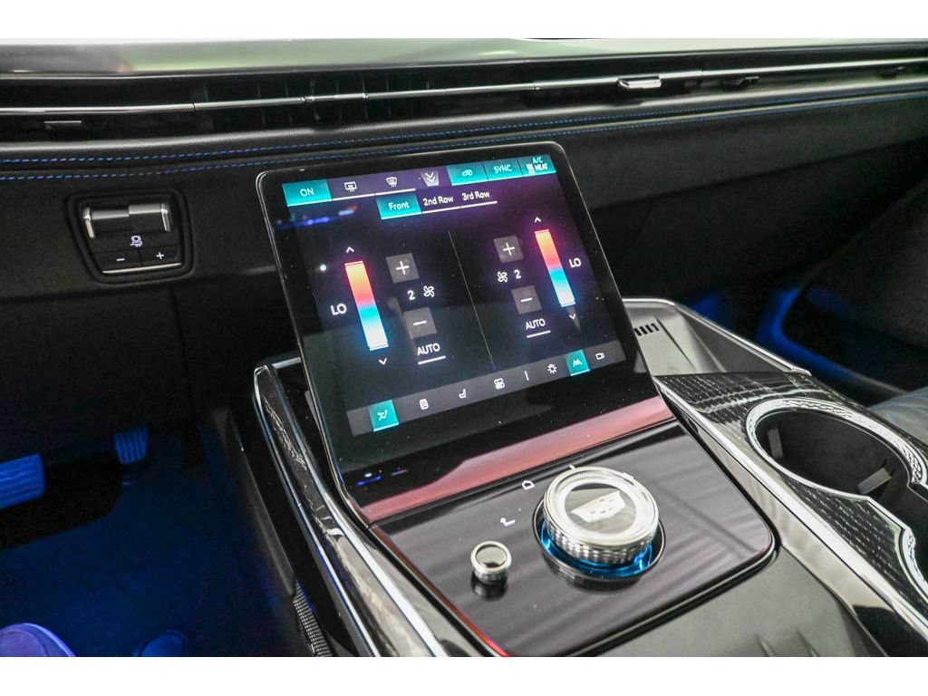 New 2026 Cadillac Escalade IQL Luxury AWD/4WD image 36
